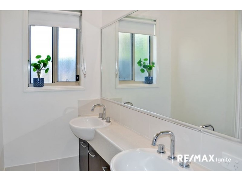 81 WESTAWAY CRESCENT, Bellbowrie QLD 4070