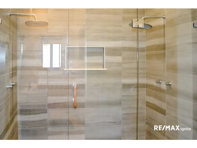 81 WESTAWAY CRESCENT, Bellbowrie QLD 4070