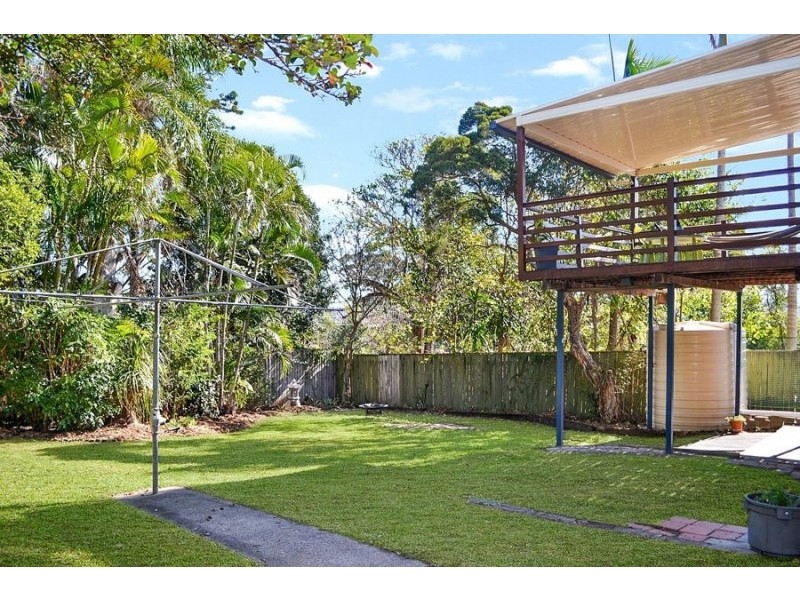 42 DANDENONG ROAD, Jamboree Heights QLD 4074