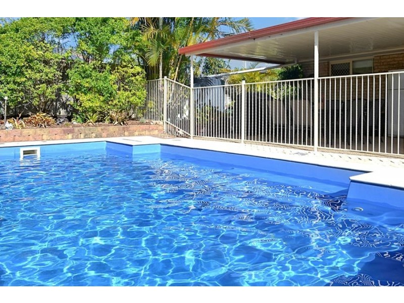 6 Marzena Close, Moggill QLD 4070