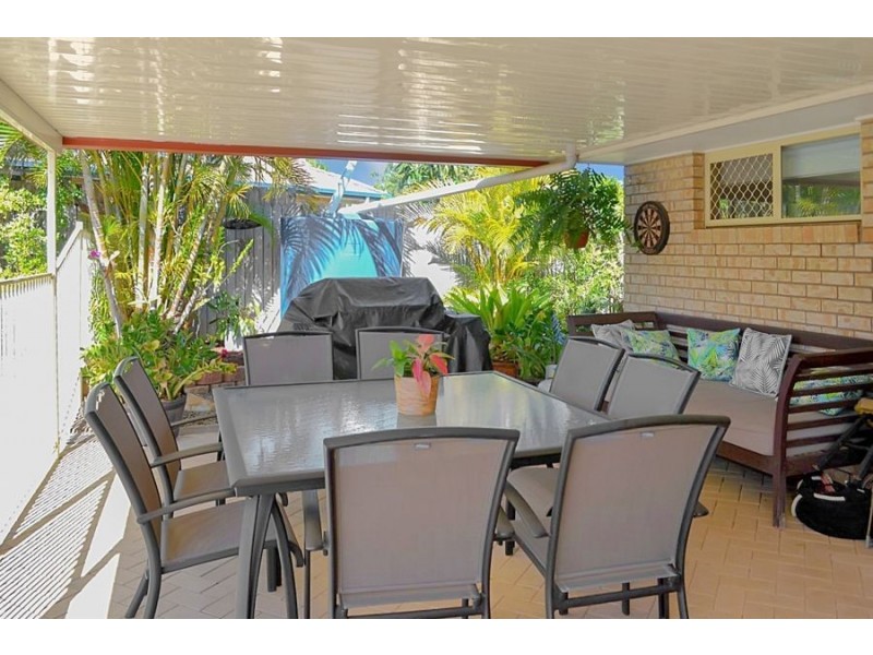 6 Marzena Close, Moggill QLD 4070