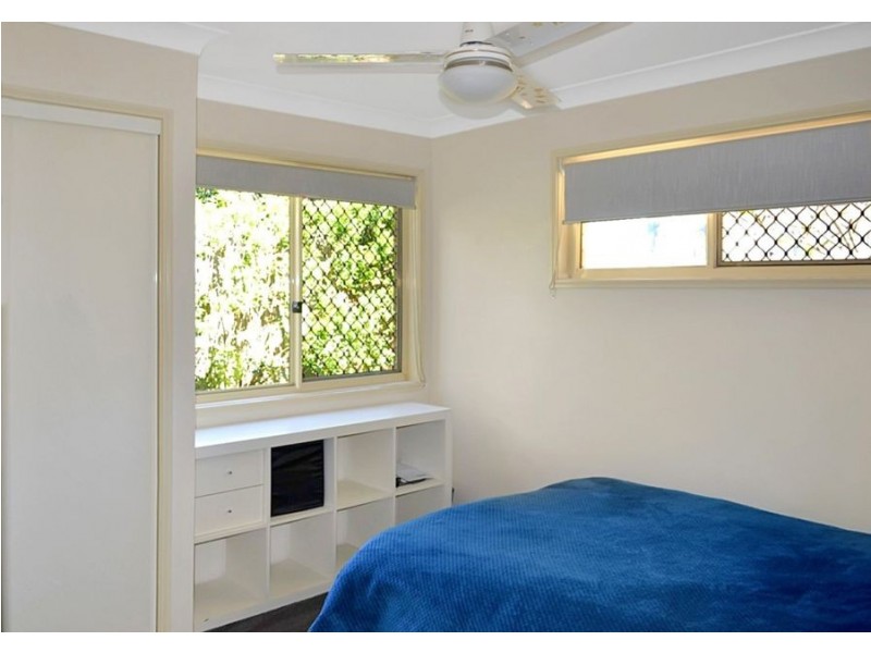 6 Marzena Close, Moggill QLD 4070