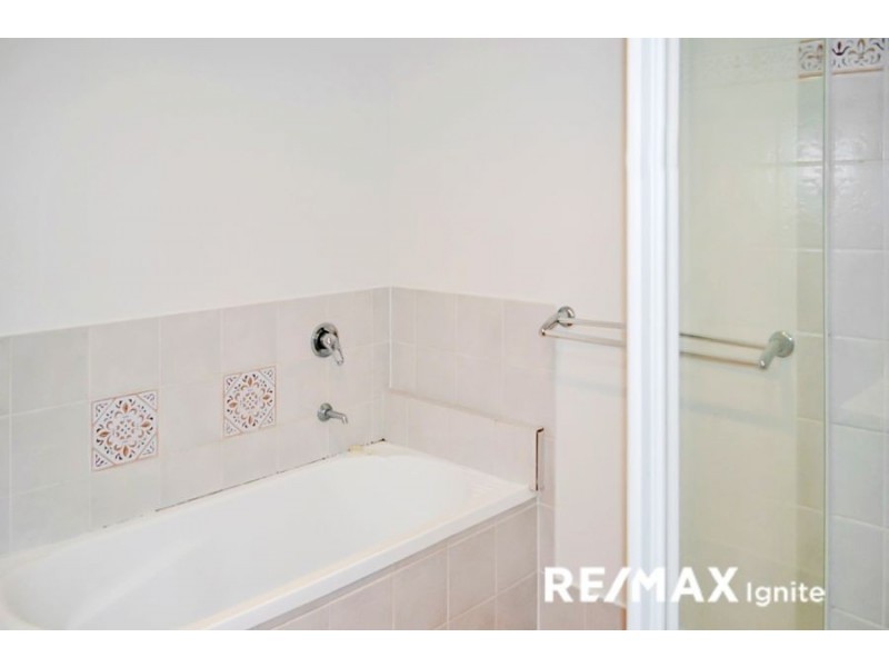 72/250 SUMNERS ROAD, Riverhills QLD 4074