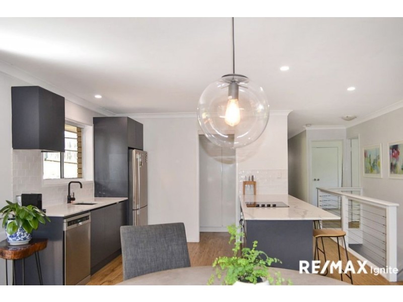 42 ARRABRI AVENUE, Jindalee QLD 4074