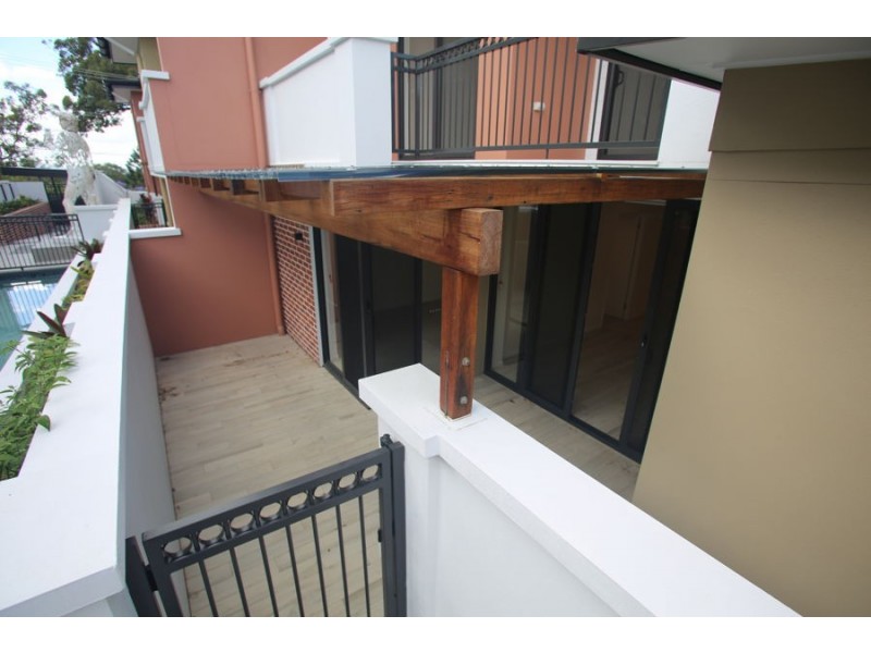 1105/1 BOUNDARY ROAD, Bardon QLD 4065