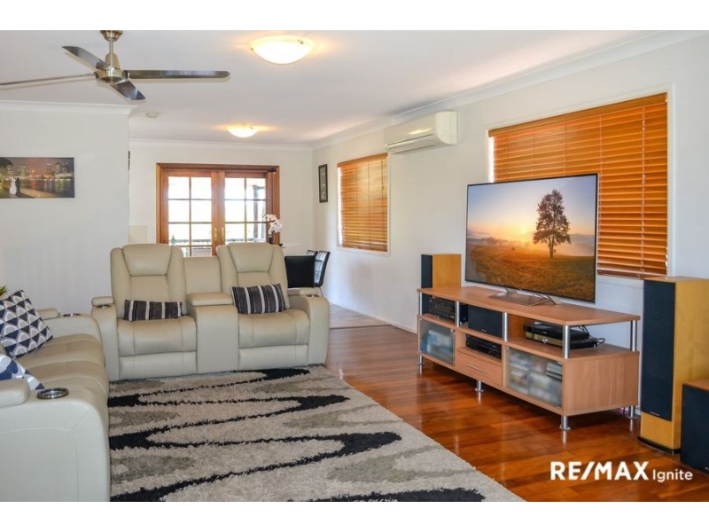 14 BUFFALO STREET, Riverhills QLD 4074