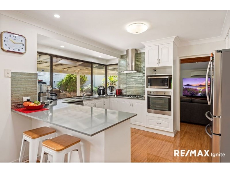 28 Raeside Street, Westlake QLD 4074