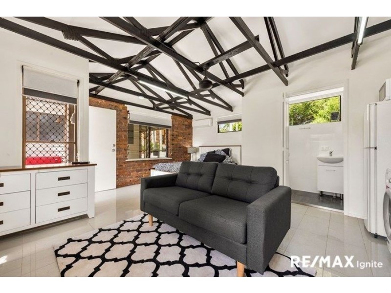 28 Raeside Street, Westlake QLD 4074