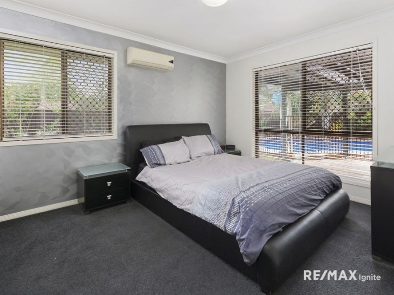 2 TIGRIS STREET, Riverhills QLD 4074