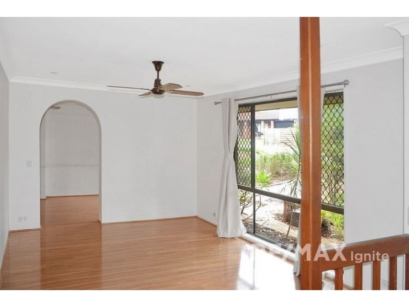 52 PALUNA STREET, Riverhills QLD 4074