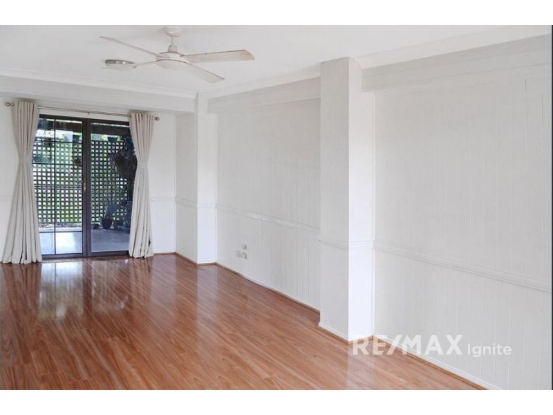 52 PALUNA STREET, Riverhills QLD 4074