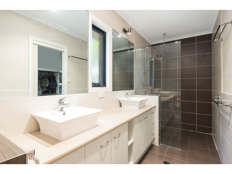 104 FIONA STREET, Bellbird Park QLD 4300