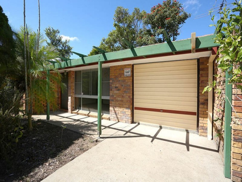 33 Zambesi Street, Riverhills QLD 4074