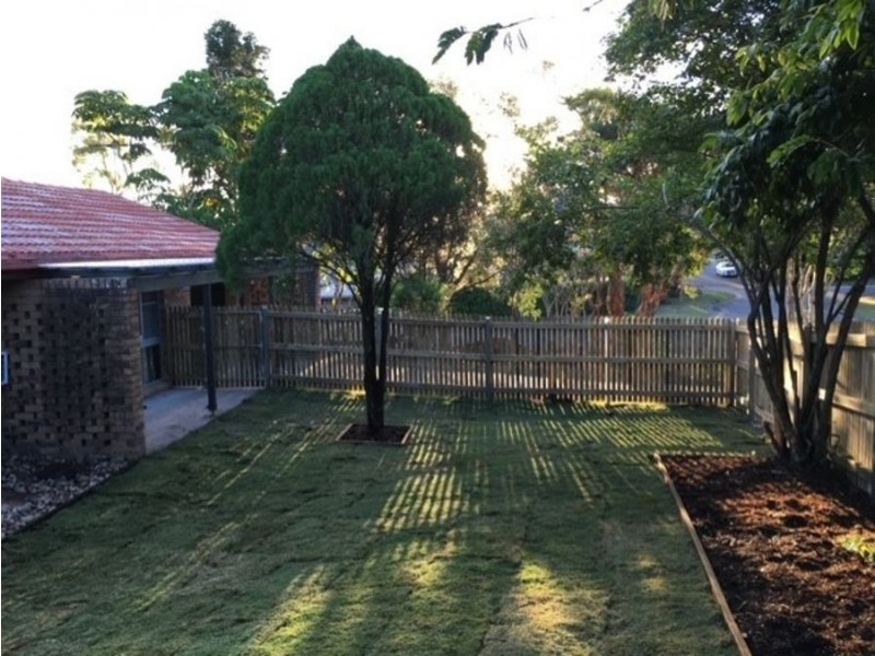 33 Zambesi Street, Riverhills QLD 4074