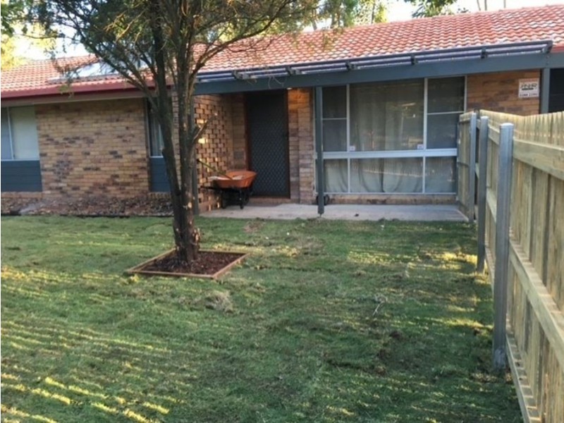 33 Zambesi Street, Riverhills QLD 4074