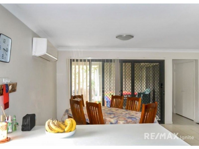22 Freesia Close, Springfield Lakes QLD 4300