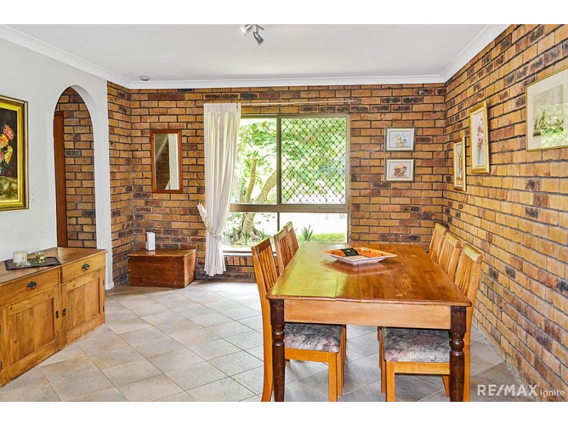 141 Phillip Crescent, Barellan Point QLD 4306