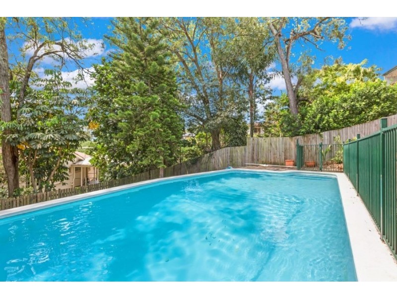 3 Sunset Road, Kenmore QLD 4069