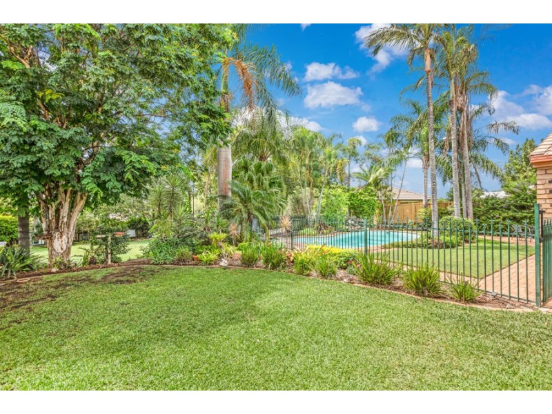 46 Church Road, Bellbowrie QLD 4070