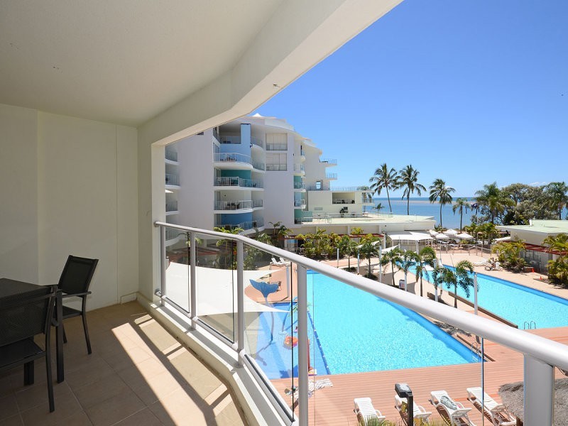 213/569 Charlton Esplanade, Urangan QLD 4655