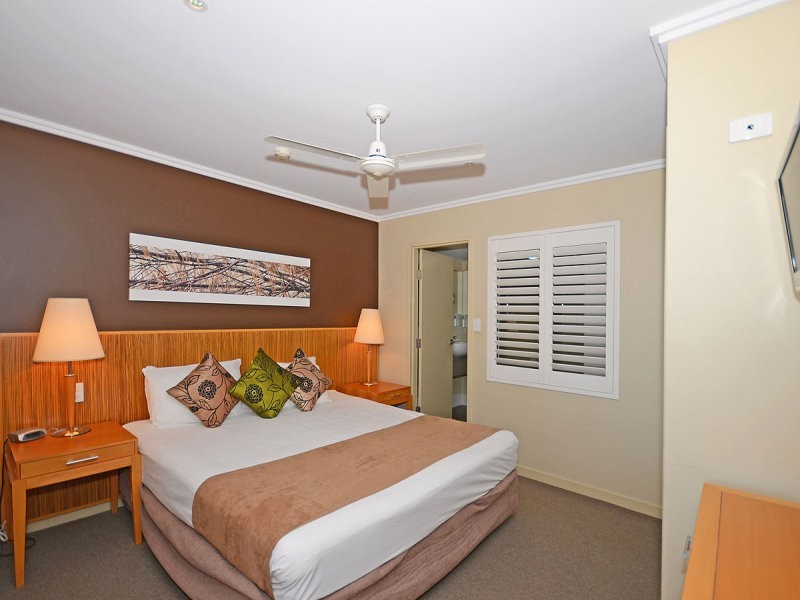 213/569 Charlton Esplanade, Urangan QLD 4655