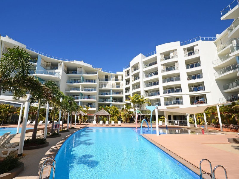 213/569 Charlton Esplanade, Urangan QLD 4655