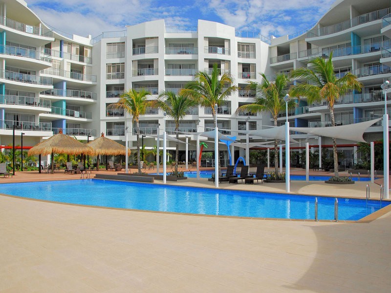 213/569 Charlton Esplanade, Urangan QLD 4655