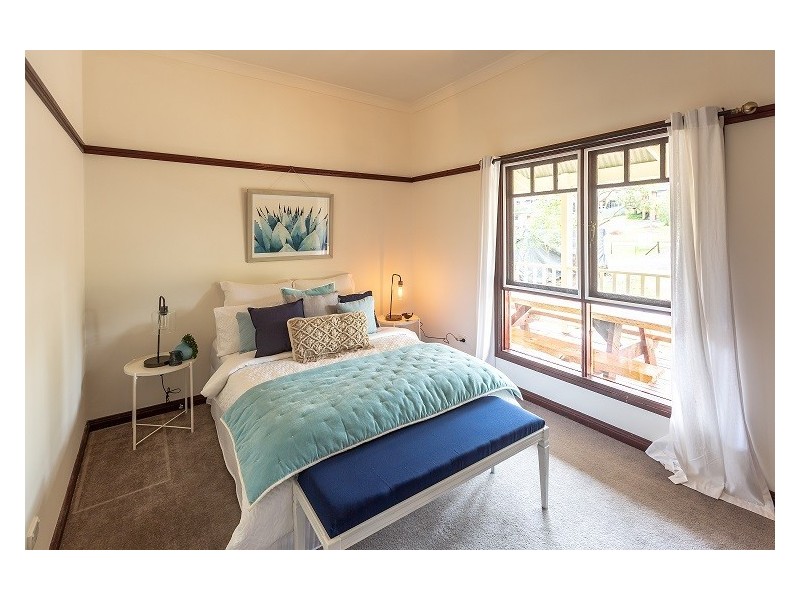 133 Henderson Rd, Saratoga NSW 2251