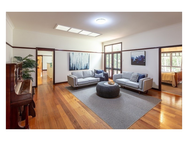 133 Henderson Rd, Saratoga NSW 2251