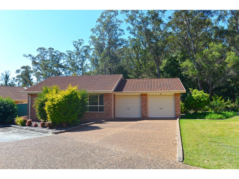 27/70 Koolang Road, Green Point NSW 2251