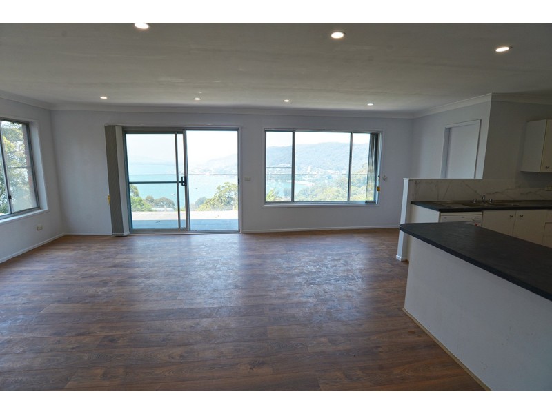 9 Indra Road, Tascott NSW 2250