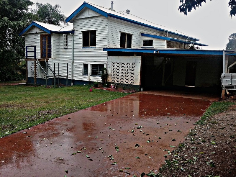 12 Downing St, Malanda QLD 4885