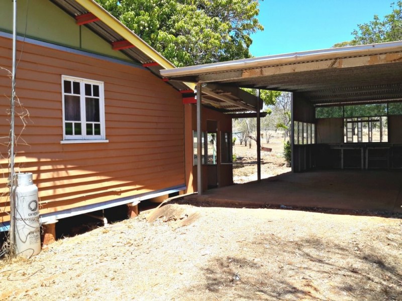 4 LUCY STREET, Mount Garnet QLD 4872