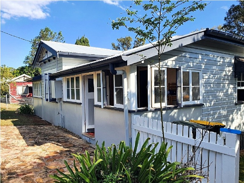 41 Herbert St, Ravenshoe QLD 4888