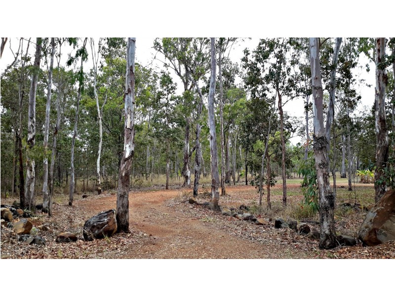 380 Millstream Pde, Millstream QLD 4888