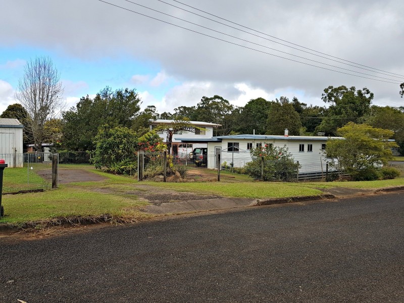 14 Lydia St, Ravenshoe QLD 4888