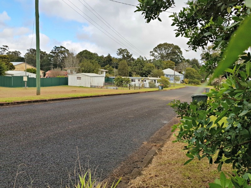 14 Lydia St, Ravenshoe QLD 4888