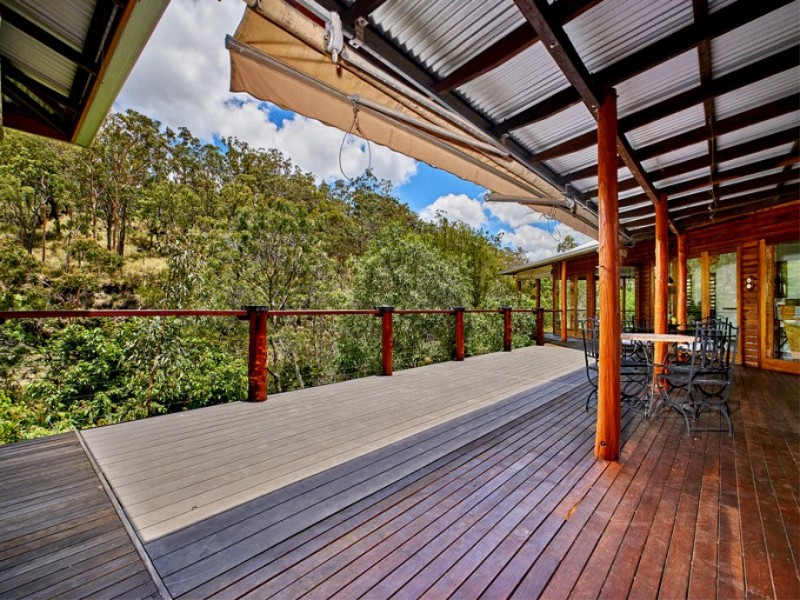 472 Wooroora Rd, Ravenshoe QLD 4888