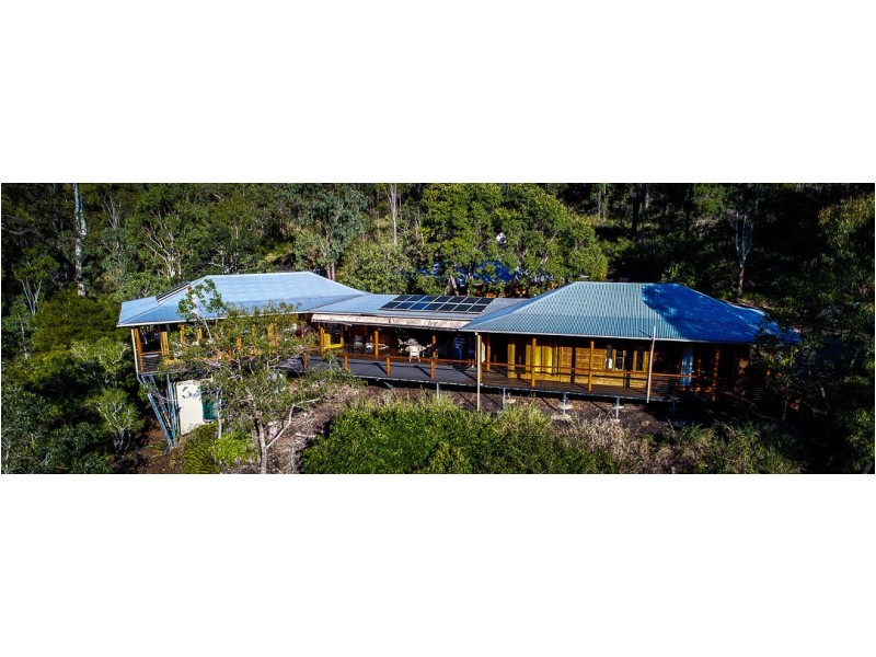 472 Wooroora Rd, Ravenshoe QLD 4888