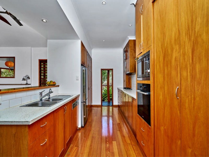 472 Wooroora Rd, Ravenshoe QLD 4888