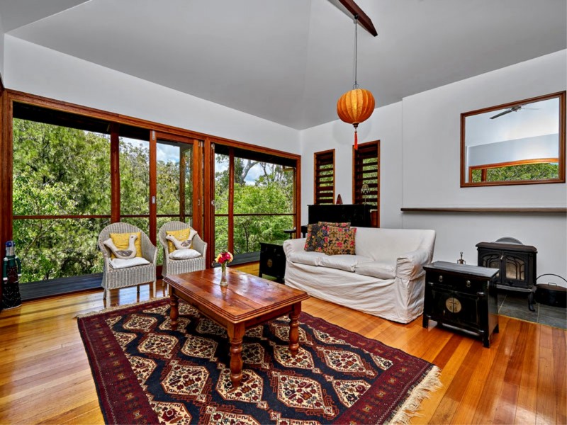 472 Wooroora Rd, Ravenshoe QLD 4888