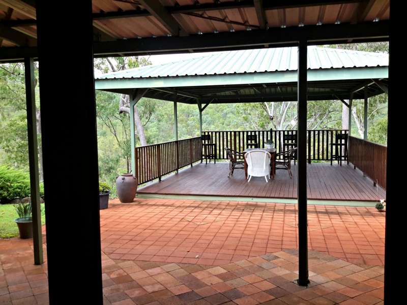 447 Millstream Pde, Millstream QLD 4888