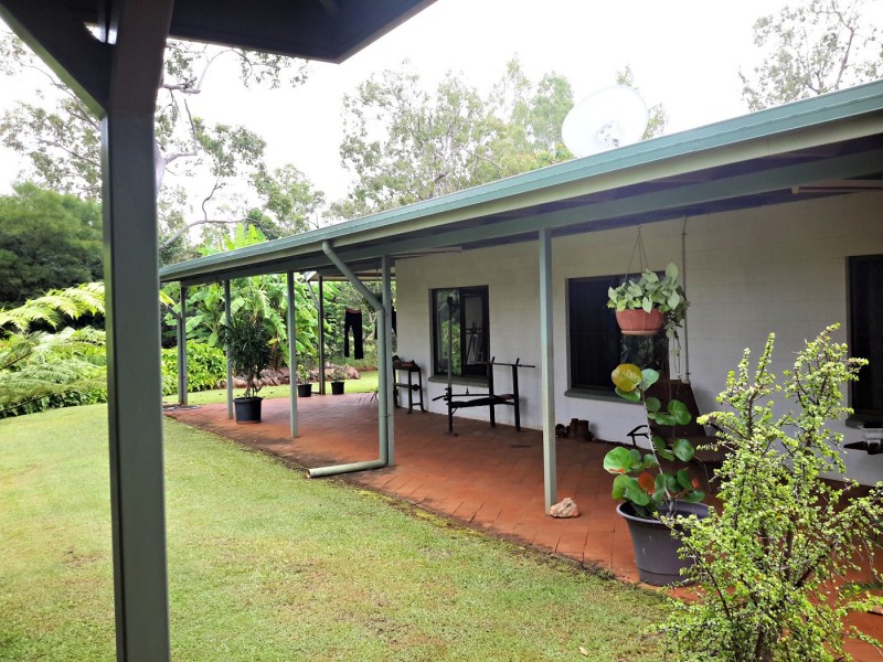 447 Millstream Pde, Millstream QLD 4888