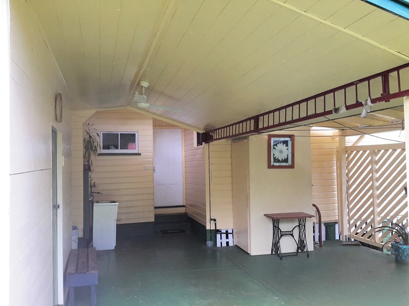 20 Herbert St, Ravenshoe QLD 4888