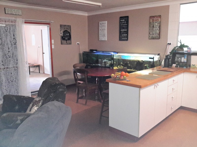 165 Millstream Pde, Millstream QLD 4888