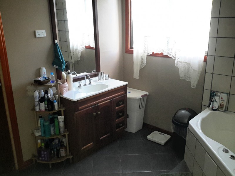 165 Millstream Pde, Millstream QLD 4888