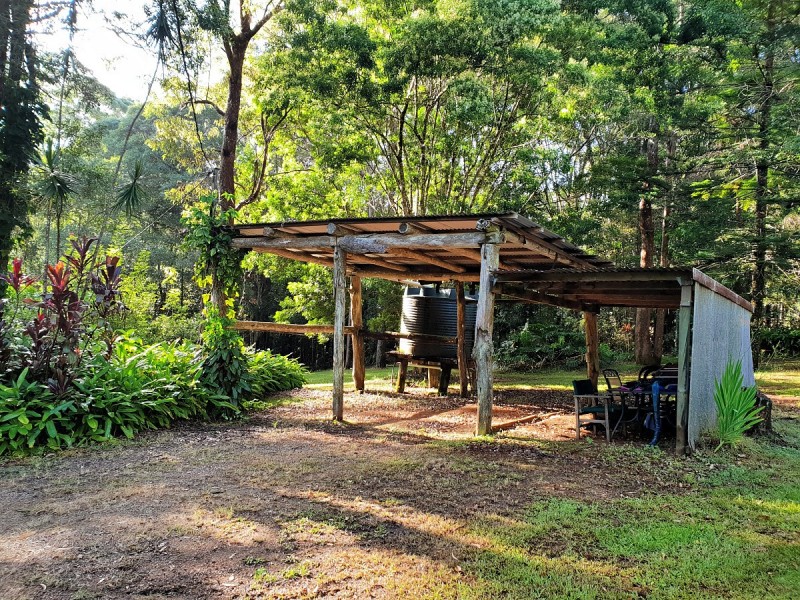 18 Kays Rd, Ravenshoe QLD 4888