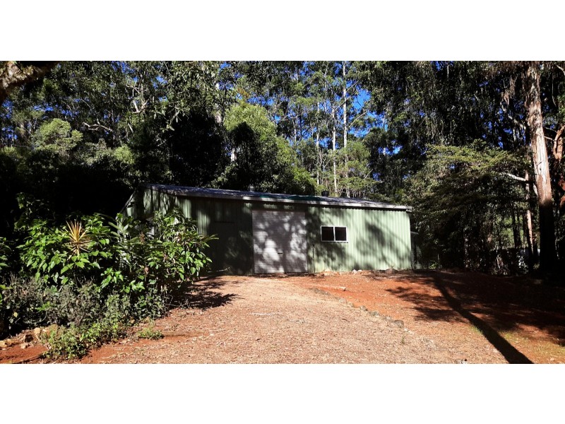 18 Kays Rd, Ravenshoe QLD 4888