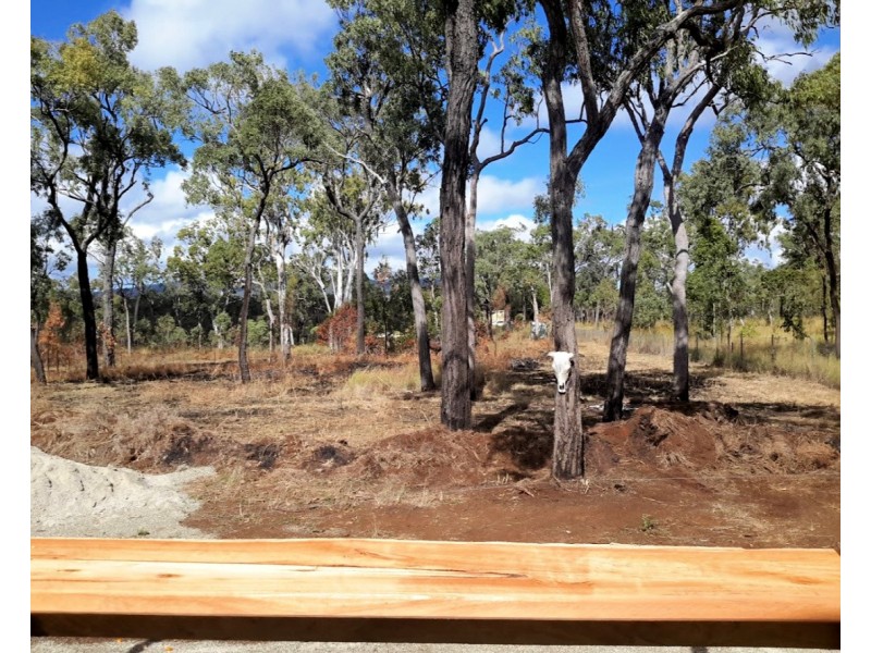 685 Millstream Pde, Millstream QLD 4888