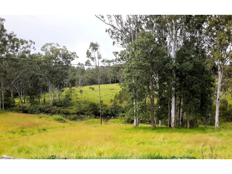 202 Greys Lane, Ravenshoe QLD 4888